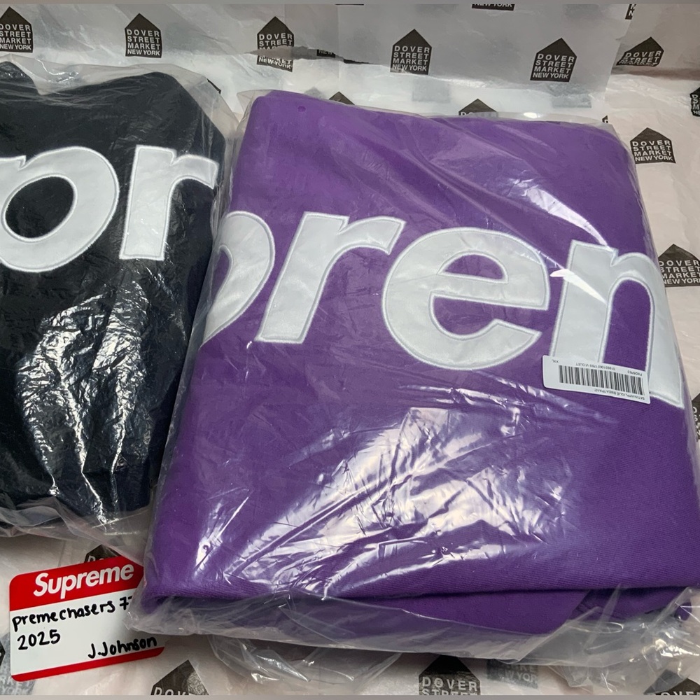 SOLD - Supreme Satin Appliqué Sweatpants -FW25- Violet - XXL - DEADSTOCK